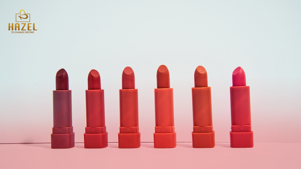 Son môi được tạo thành từ nhiều nguyên liệu làm son môi chất lượng